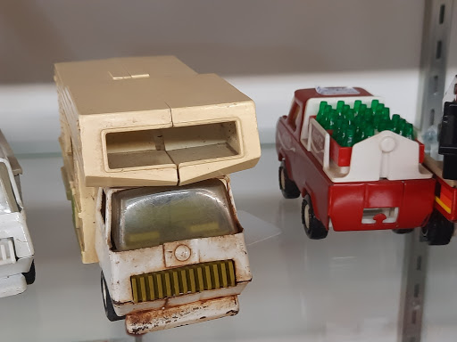 Antique Store «7th Avenue Antique Mall», reviews and photos, 2563 7th Ave E, North St Paul, MN 55109, USA