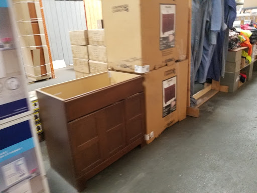 Hardware Store «HD Supply Home Improvement Solutions», reviews and photos, 13571 Vaughn St, San Fernando, CA 91340, USA