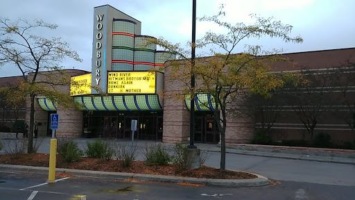 Movie Theater «Woodbury 10 Theatre», reviews and photos, 1470 Queens Dr, Woodbury, MN 55125, USA