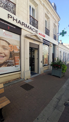 PHARMACIE DE LA HALLE à Fouras