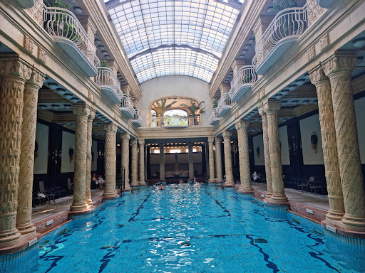 Üzletek vásárolni kivehető medencék Budapest