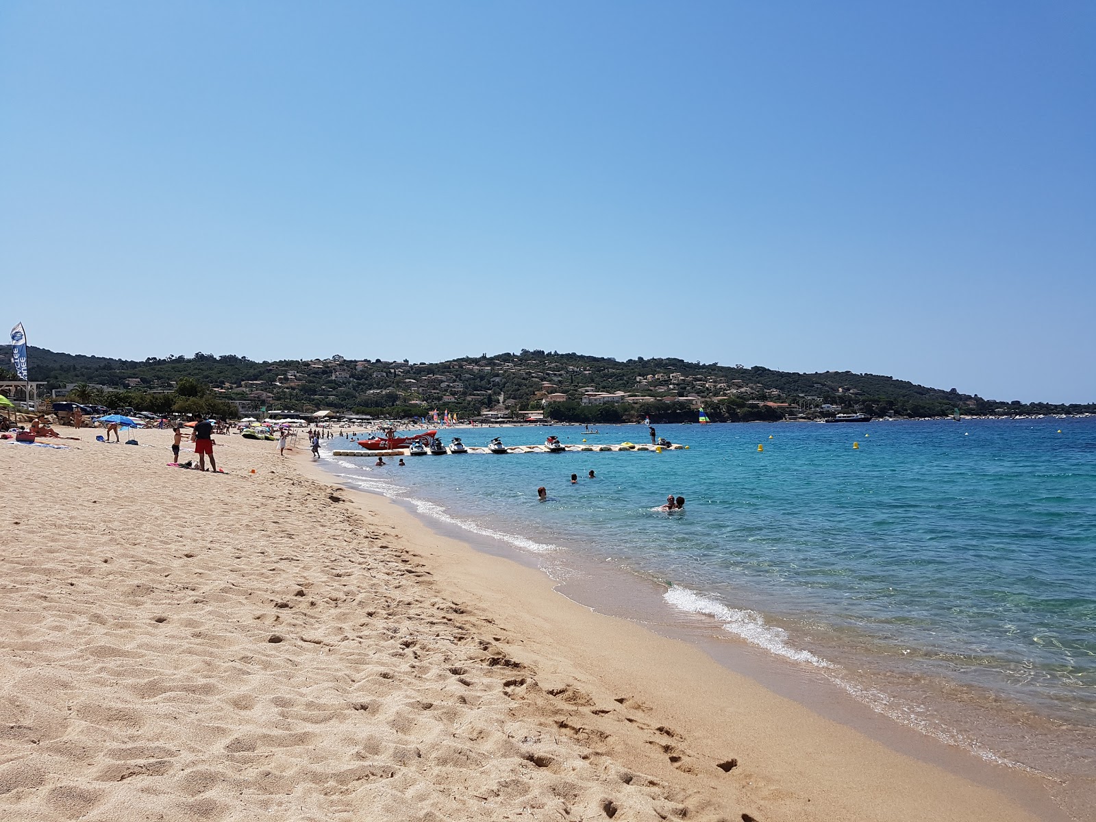 Photo of Porticcio Beach with very clean level of cleanliness