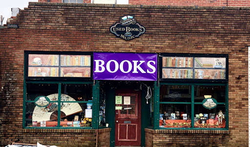 Used Book Store «Fenwick Street Used Books & Music», reviews and photos, 41655 Fenwick St, Leonardtown, MD 20650, USA