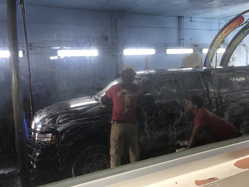 Car Wash «Studio City Hand Car Wash», reviews and photos, 11514 Ventura Blvd, Studio City, CA 91604, USA