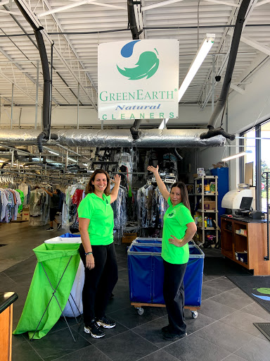 Dry Cleaner «Green Earth Natural Cleaners», reviews and photos, 1016 Lockwood Blvd # 100, Oviedo, FL 32765, USA