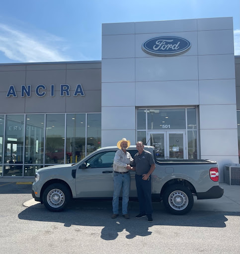 Ford Dealer «Ancira Ford», reviews and photos, 501 10th St, Floresville, TX 78114, USA