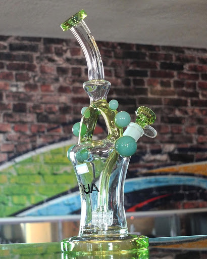 Vaporizer Store «E-Cig Warehouse», reviews and photos, 70 Copeland Ave, La Crosse, WI 54603, USA