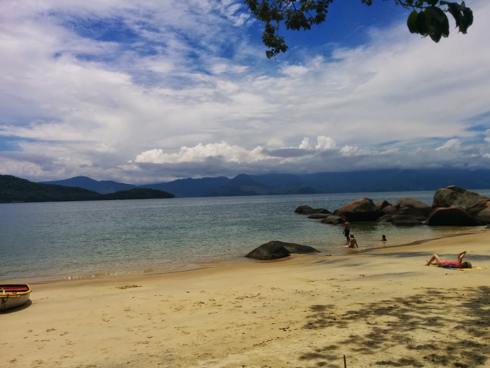 Foto av Praia da Tapera med turkos rent vatten yta