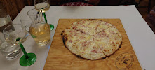 Tarte flambée du Restaurant de spécialités alsaciennes La Taverne du Vigneron à Guebwiller - n°13
