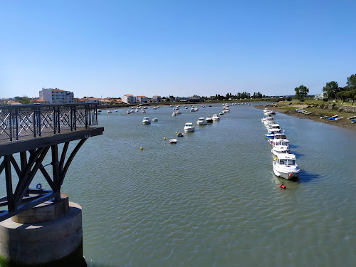 ENTREPOT ARCAZI CHAUSSURES à Saint-Gilles-Croix-de-Vie