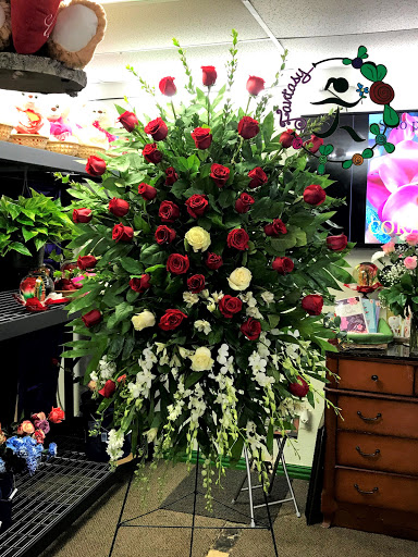 Florist «Fantasy Flower Shop», reviews and photos, 504 E Main St, Grand Prairie, TX 75050, USA