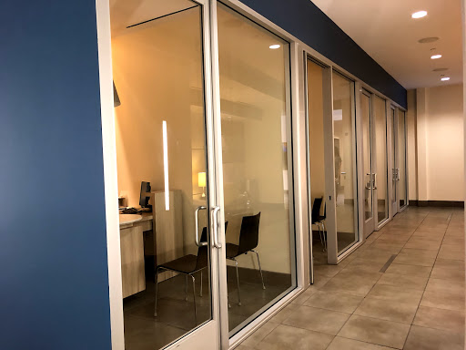 Gym «Equinox Woodland Hills», reviews and photos, 21530 Oxnard St, Woodland Hills, CA 91367, USA