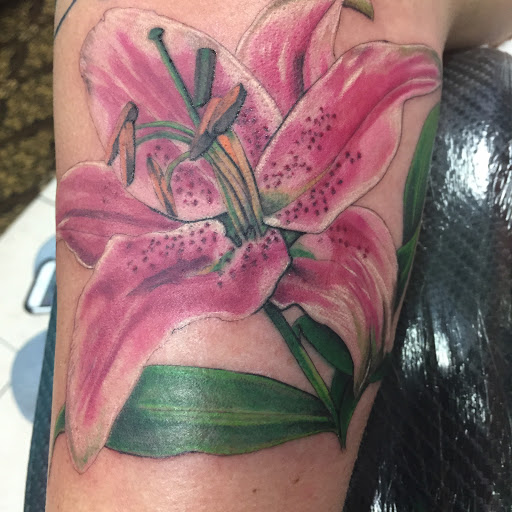 Explore anniversary tattoo ideas for couples, creative tattoo ideas in Maywood, available at Colibri Tattoo Studio