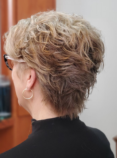 Hair Salon «CrossRoads Hair Studio», reviews and photos, 4756 Lake Rd N, Brockport, NY 14420, USA