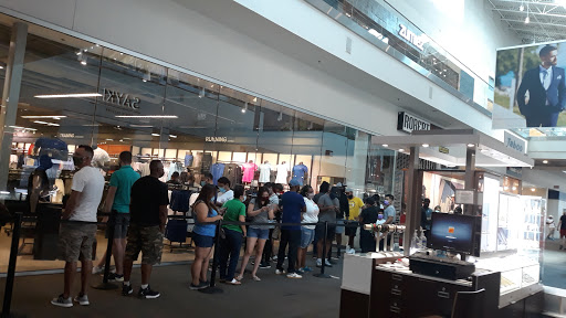 Shoe Store «Reebok Outlet», reviews and photos, 651 Kapkowski Rd #1048, Elizabeth, NJ 07201, USA