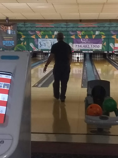 Bowling Alley «Wayne Bowling & Recreation», reviews and photos, 36900 Michigan Ave, Wayne, MI 48184, USA