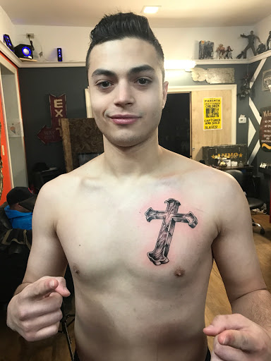 Tattoo Shop «Doc Rivers Electric Tattoo», reviews and photos, 66 1/2 Worrall Ave, Poughkeepsie, NY 12603, USA