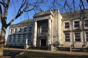 Birkenhead Central Library image