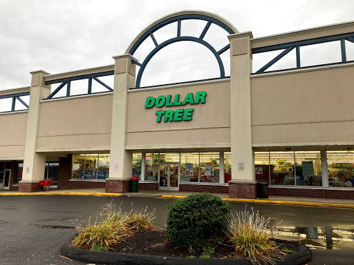 Dollar Store «Dollar Tree», reviews and photos, 1175 N Colony Rd, Wallingford, CT 06492, USA
