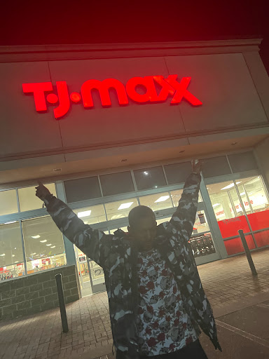 Department Store «T.J. Maxx», reviews and photos, 1800 4 Seasons Blvd, Hendersonville, NC 28792, USA