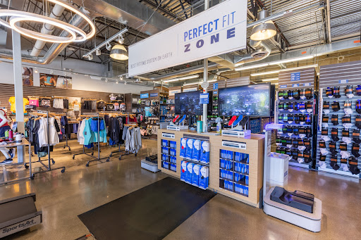 Running Store «Road Runner Sports», reviews and photos, 20291 N Rand Rd #105, Kildeer, IL 60074, USA