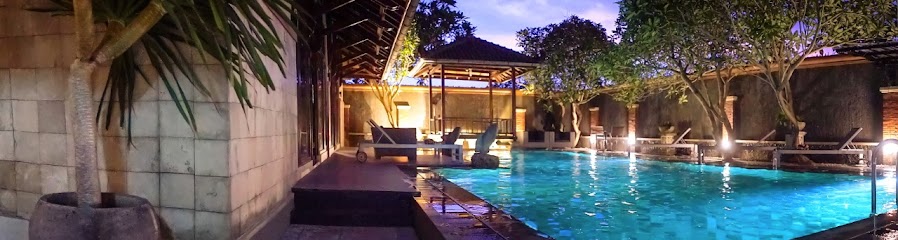 Chrome Lounge & Pool Bar