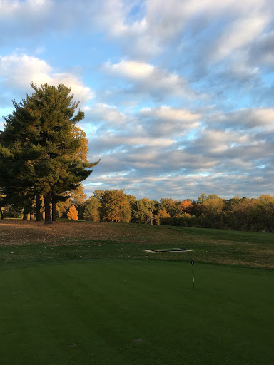 Golf Course «Walnut Lane Golf Course», reviews and photos, 800 Walnut Ln, Philadelphia, PA 19128, USA