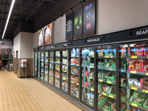 Supermarket «ALDI», reviews and photos, 1610 N Germantown Pkwy, Cordova, TN 38016, USA