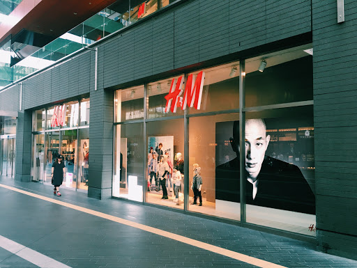 H&M 二子玉川ライズ店