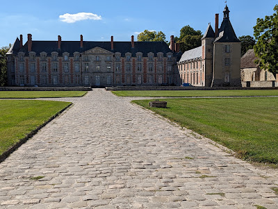 Château de Fleury-en-Bière à Fleury-en-Bière