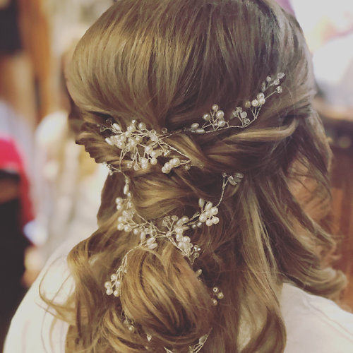 Reviews of Hair and Makeup by Katie Louise in Southampton - Event Planner