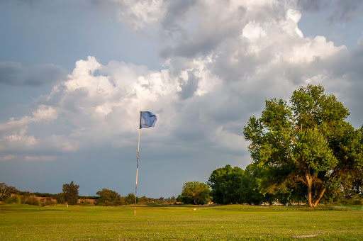 Golf Course «Bluff Pointe Golf Course and Learning Center», reviews and photos, 8225 N Milburn Ave, Fresno, CA 93722, USA