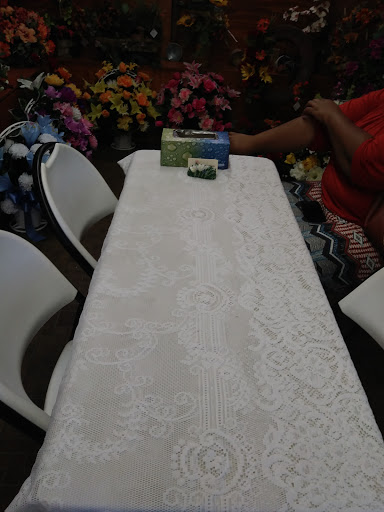 Florist «The House of Flowers», reviews and photos, 821 Berkley Rd, Auburndale, FL 33823, USA