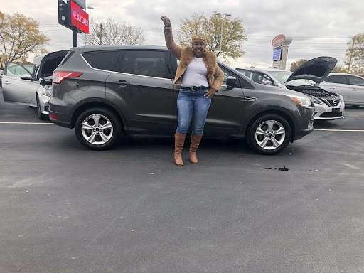 Used Car Dealer «GMT Auto Sales», reviews and photos, 225 N Hwy 67, Florissant, MO 63031, USA