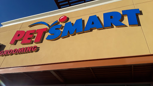 Pet Store «PetSmart», reviews and photos, 3720 River Point Parkway, Sheridan, CO 80110, USA