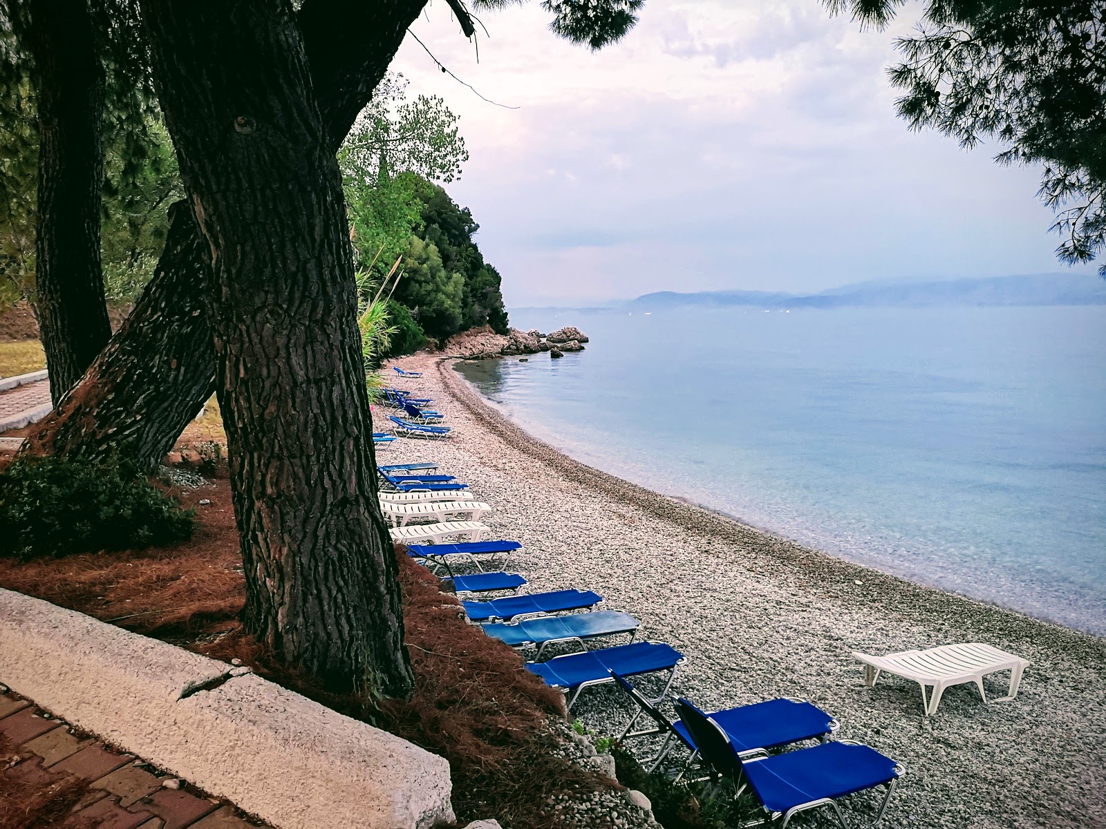 Kerkyras Aisthiseis Plajı'in fotoğrafı ve yerleşim