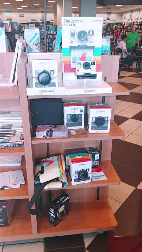 Book Store «Barnes & Noble», reviews and photos, 319 US-202, Bridgewater, NJ 08807, USA