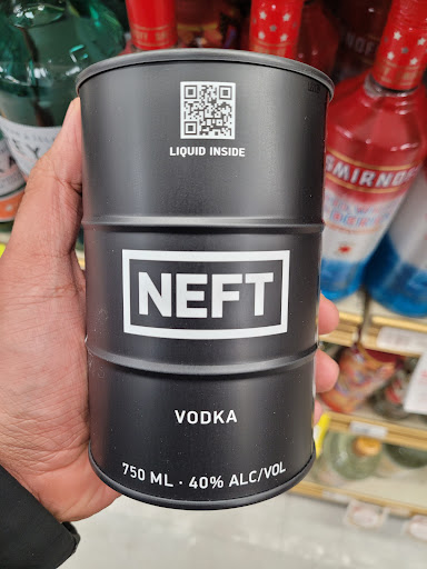 Liquor Store «Curtis Liquors - Weymouth», reviews and photos, 486 Columbian St, Weymouth, MA 02190, USA