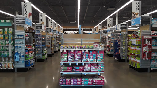 Pet Store «PetSmart», reviews and photos, 3720 River Point Parkway, Sheridan, CO 80110, USA