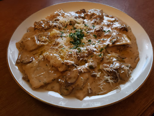 Fine Dining Restaurant «Sonoma Wine Shop / La Bodega Kitchen», reviews and photos, 2295 Gravenstein Hwy S, Sebastopol, CA 95472, USA