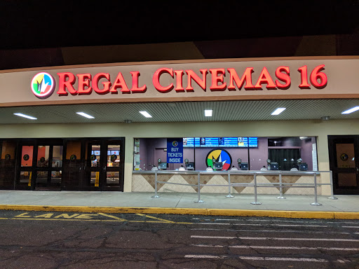 Movie Theater «Regal Cinemas Hadley Theatre 16», reviews and photos, 1000 Corporate Ct, South Plainfield, NJ 07080, USA