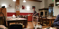 Atmosphère du Bar restaurant De la Place à La Palud-sur-Verdon - n°6