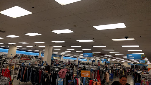 Clothing Store «Ross Dress for Less», reviews and photos, 8361 On the Mall, Buena Park, CA 90620, USA
