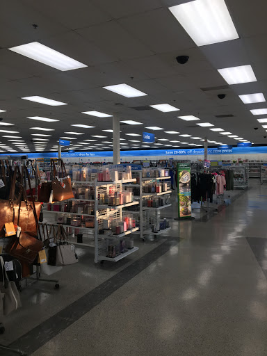 Clothing Store «Ross Dress for Less», reviews and photos, 2460 S Pleasant Valley Rd, Winchester, VA 22601, USA