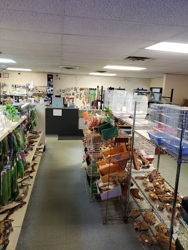 Tropical Fish Store «Monfort Aquarium & Pet», reviews and photos, 6520 Colerain Ave, Cincinnati, OH 45239, USA