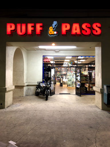 Tobacco Shop «Puff&Pass Smoke Shop», reviews and photos, 14151 Ramona Blvd #2B, Baldwin Park, CA 91706, USA