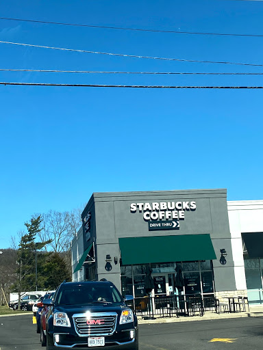 Coffee Shop «Starbucks», reviews and photos, 1626 N Memorial Dr, Lancaster, OH 43130, USA