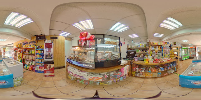 Friend's and Market - Metropolitana de Santiago
