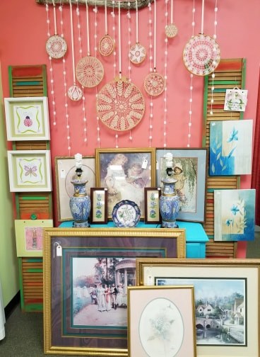 Thrift Store «Wellspring Treasures», reviews and photos, 1600 John B White Sr Blvd #1008, Spartanburg, SC 29301, USA