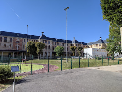Lycée Lakanal à Sceaux